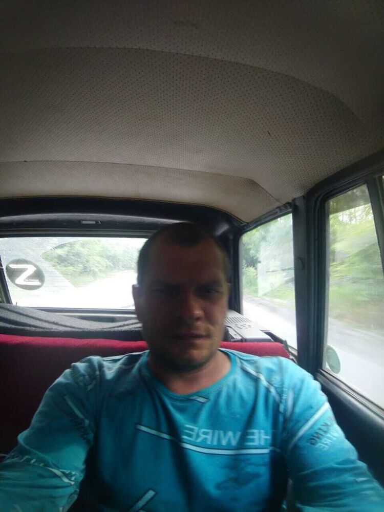  43618495  , 37 ,    
