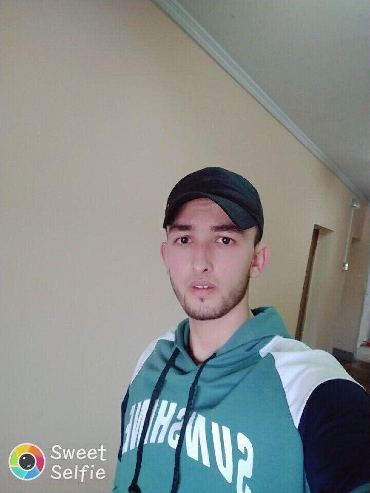  26071705  Bobur, 26 ,    