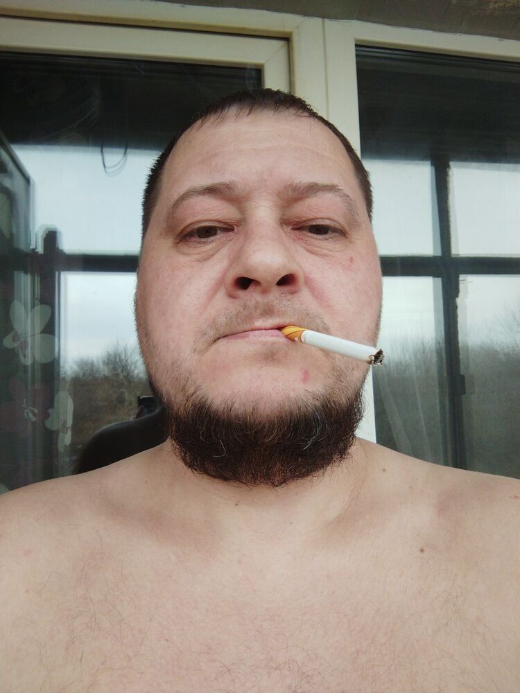  48820785  Vasily, 43 ,    