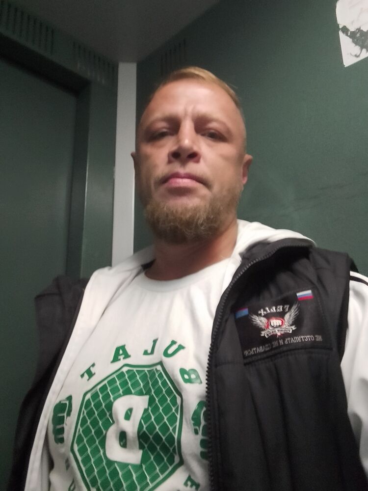  43060475  , 49 ,    