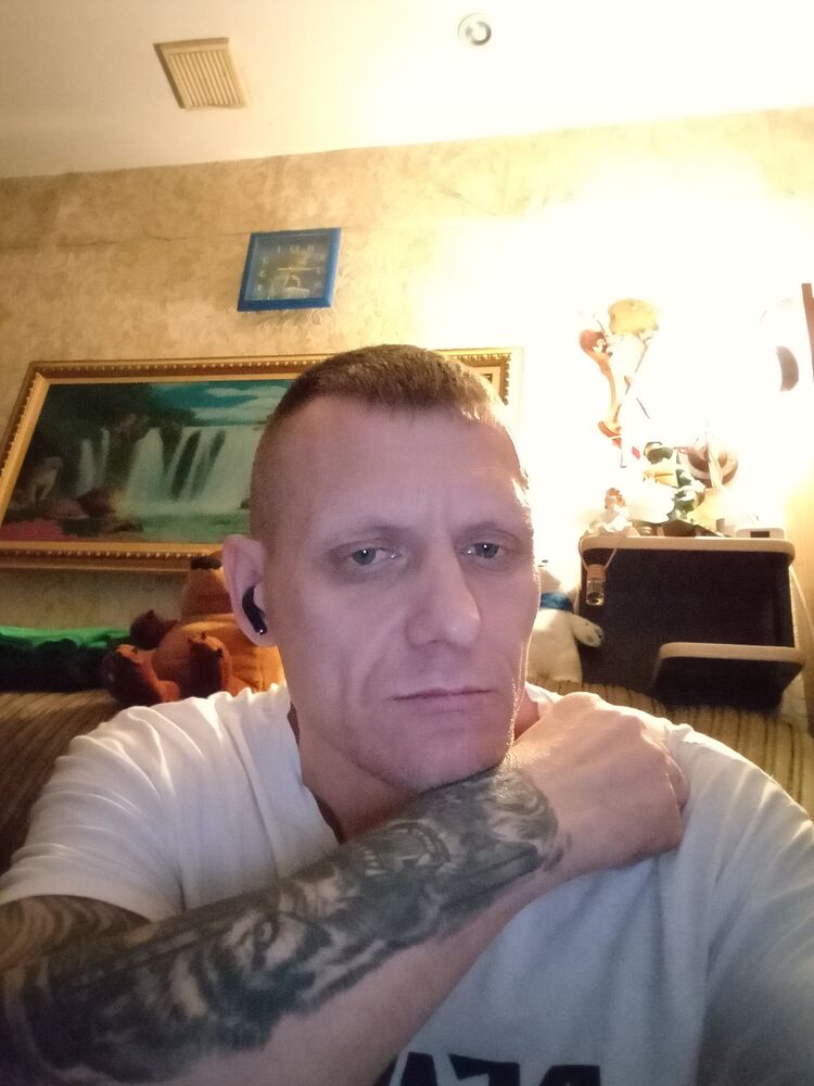  48032035  , 42 ,    