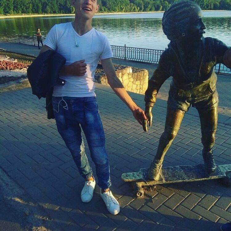  ,   Vlad, 25 ,   ,   , c 