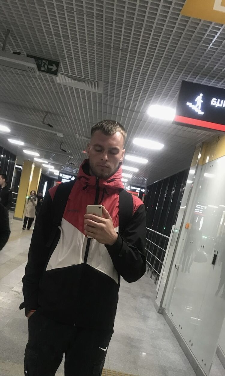  47971305  , 27 ,    