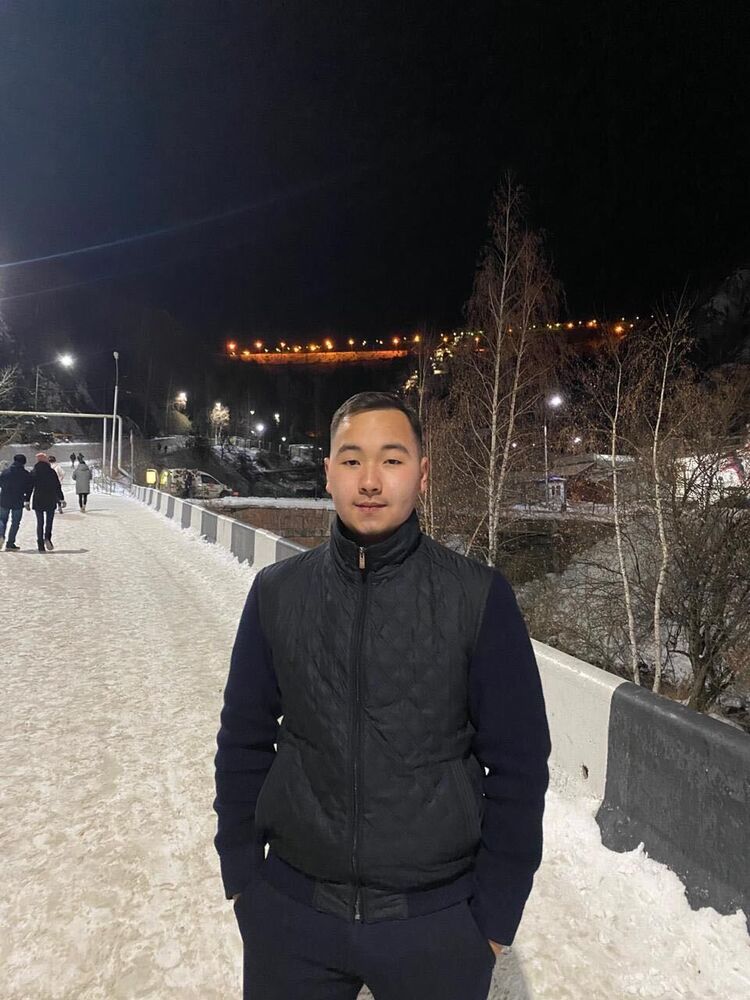  ,   Arman, 23 ,   ,   