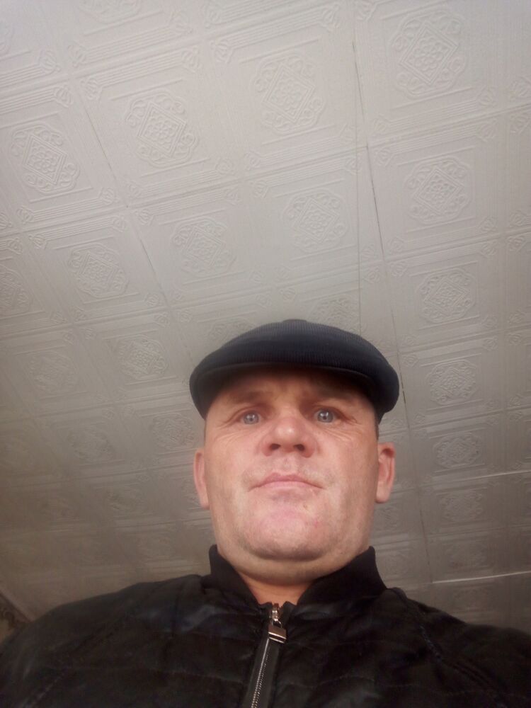  ,   Ivan, 42 ,   ,   