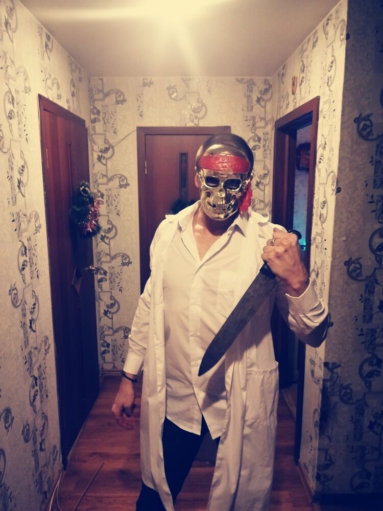  18798795  Rodion, 29 ,    