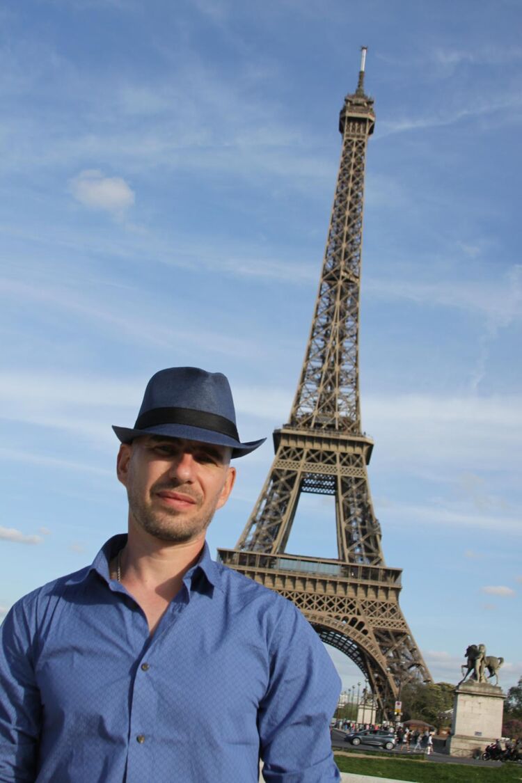  Azul,   Alexander, 40 ,   ,   