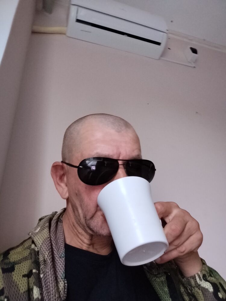  45415675  , 52 ,    