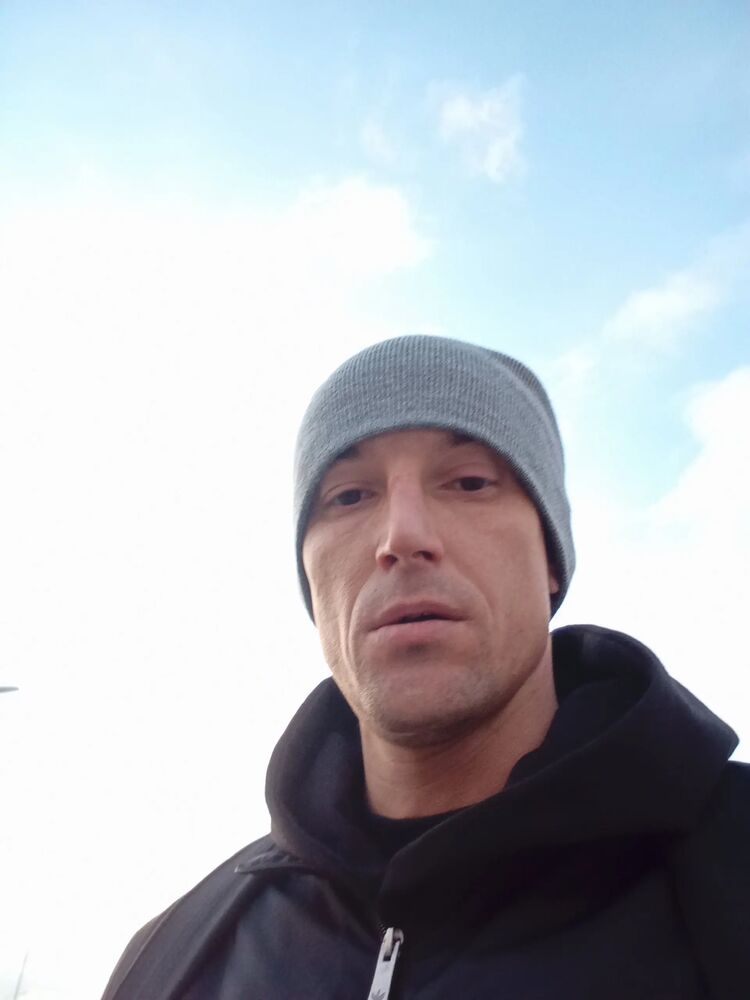  47748525  , 35 ,    