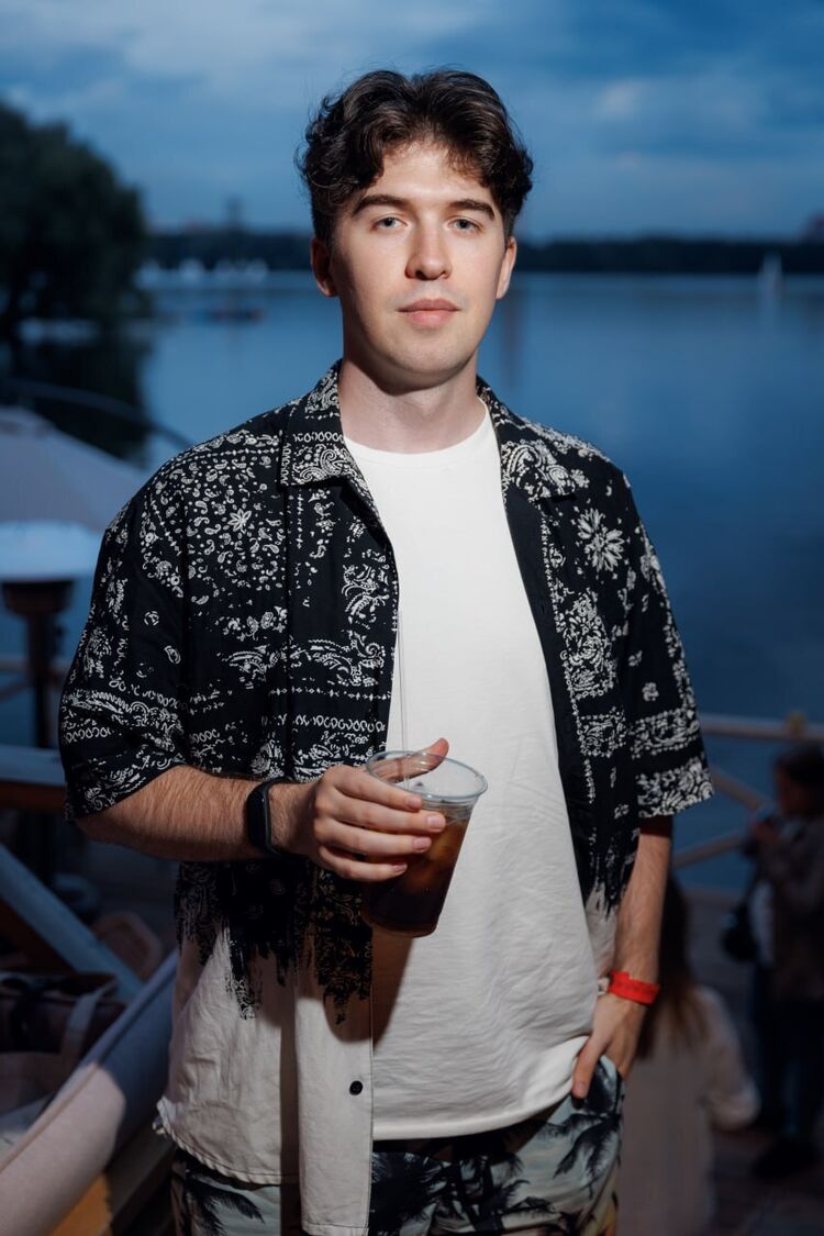 ���� 45163165 ������� Trevor, 27 ���, ���� ���������� � ������