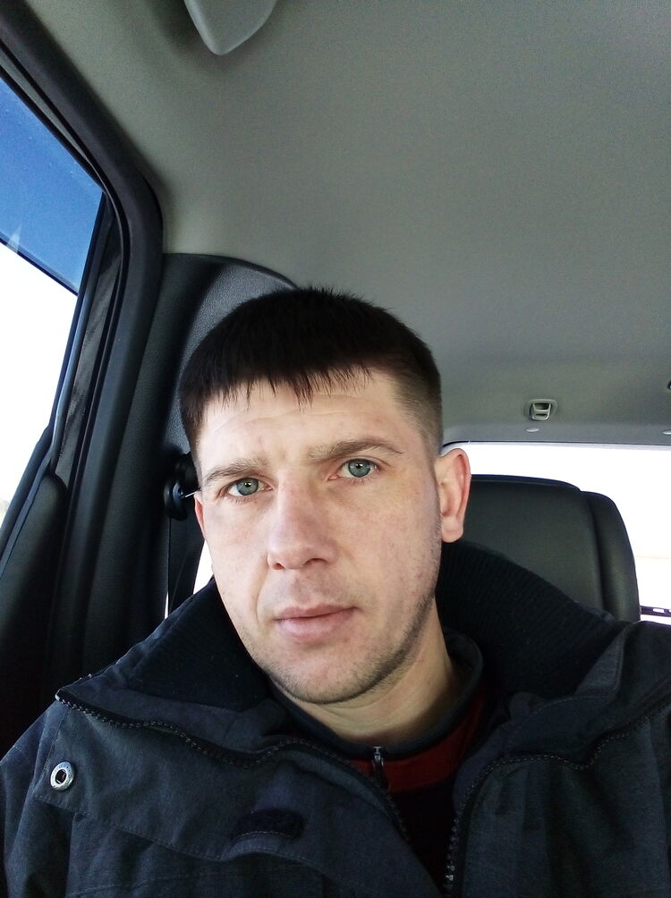  31160715  Alexey, 40 ,    -