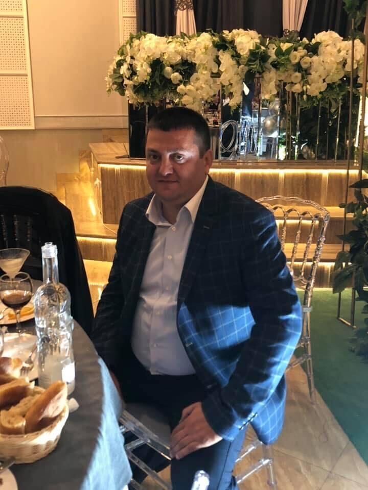 ,   Arman, 42 ,   ,   