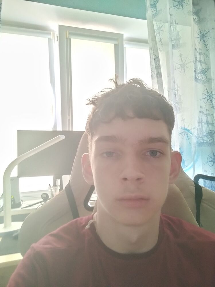  52812055  , 18 ,    -