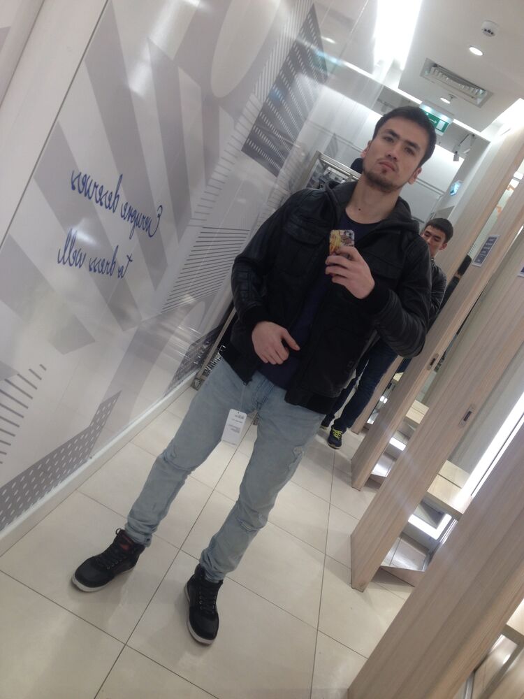  36096725  , 33 ,    