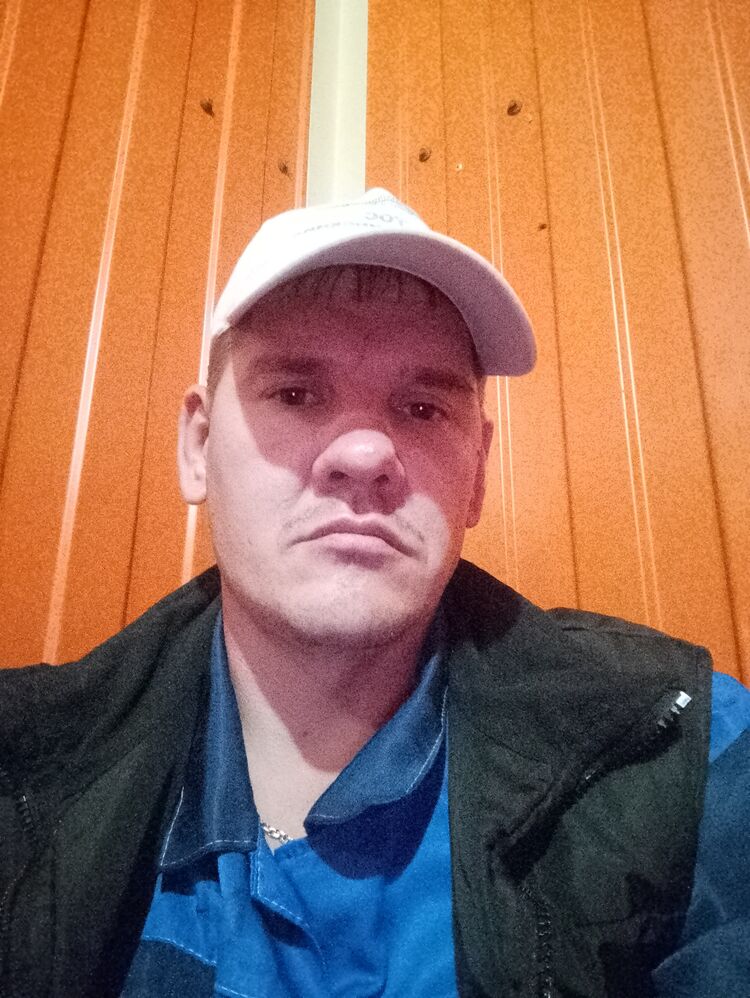  28527125  , 40 ,    