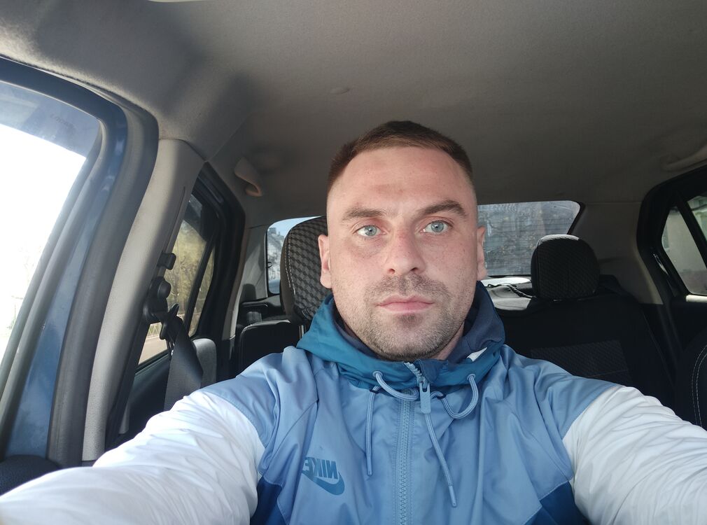  28404295  , 35 ,    