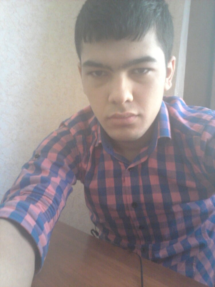  ,   Ayub, 33 ,   ,   , c 