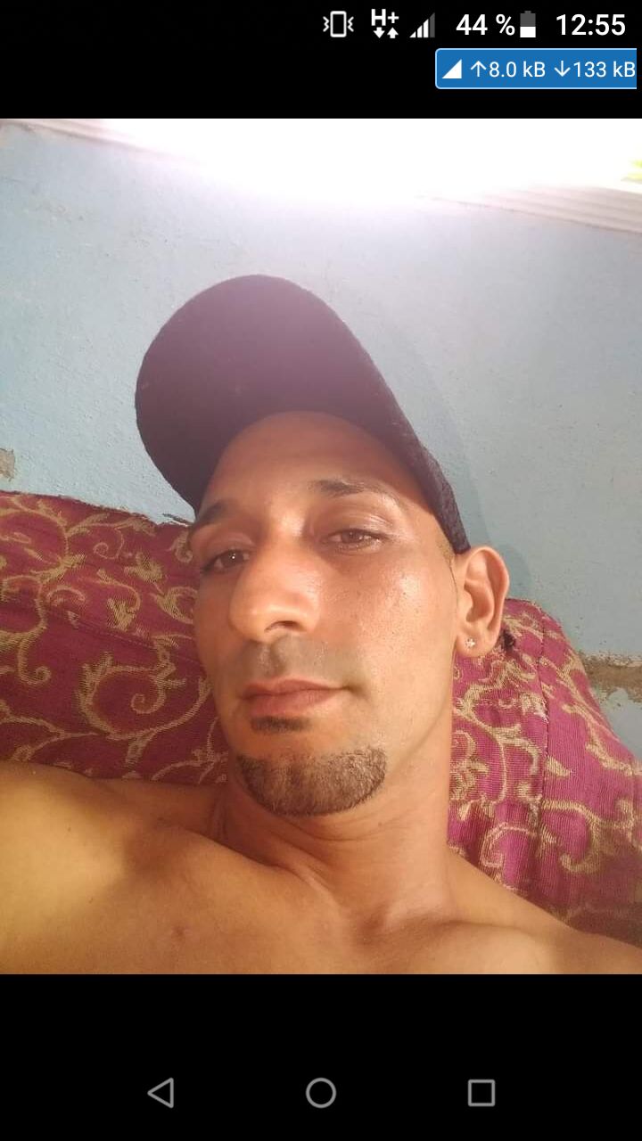  ,   Javier, 31 ,   ,   