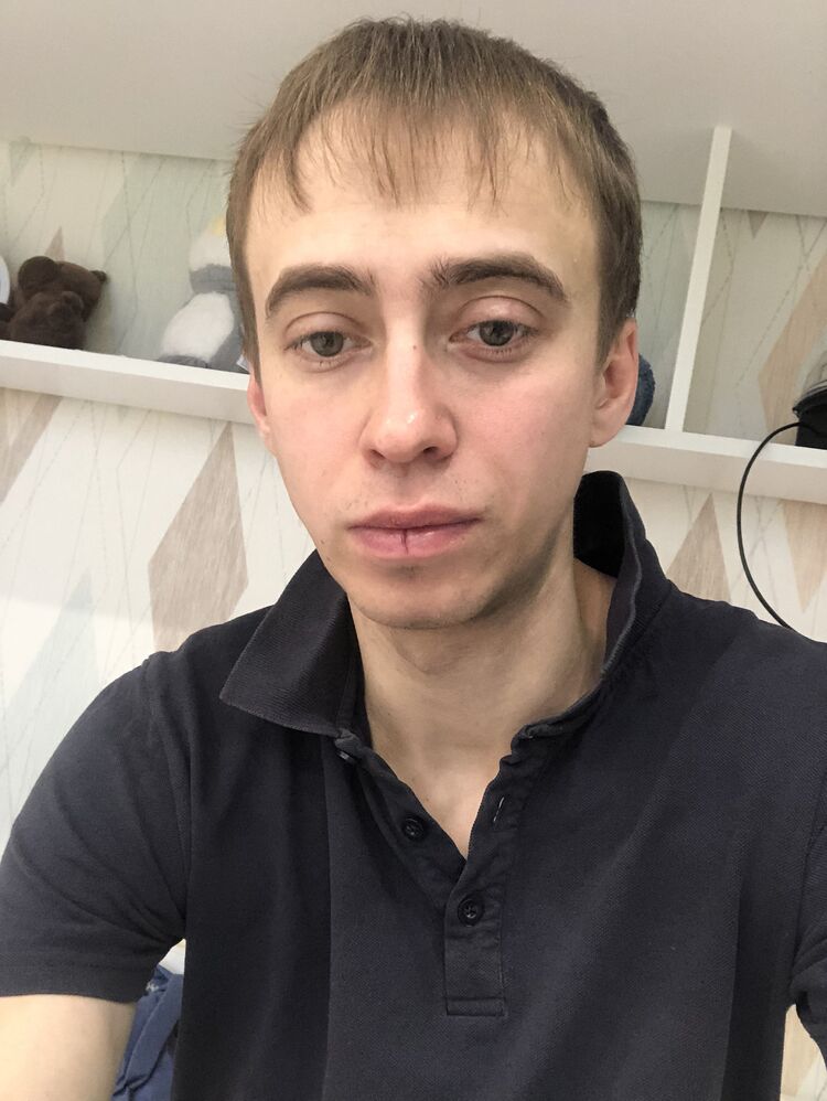  47137715  , 32 ,    