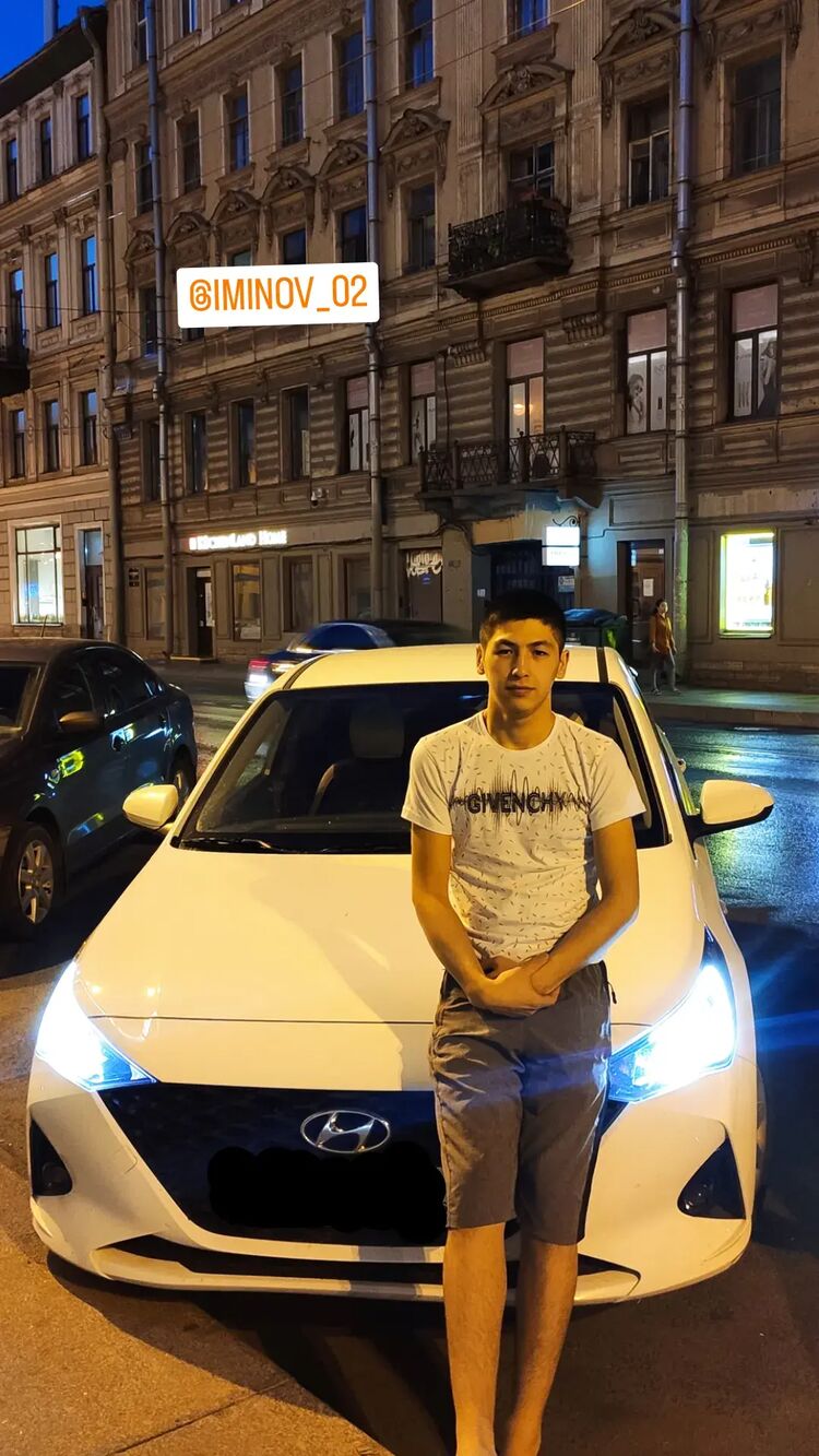  27715785  Roma, 30 ,    -