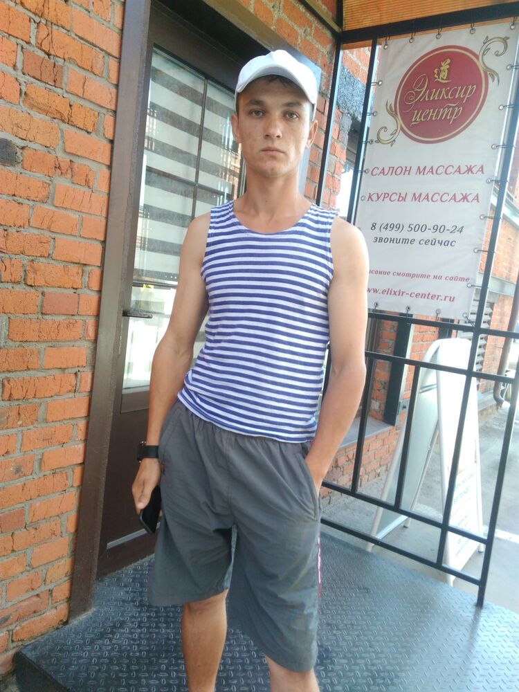  7887045  Aleksandr, 33 ,    