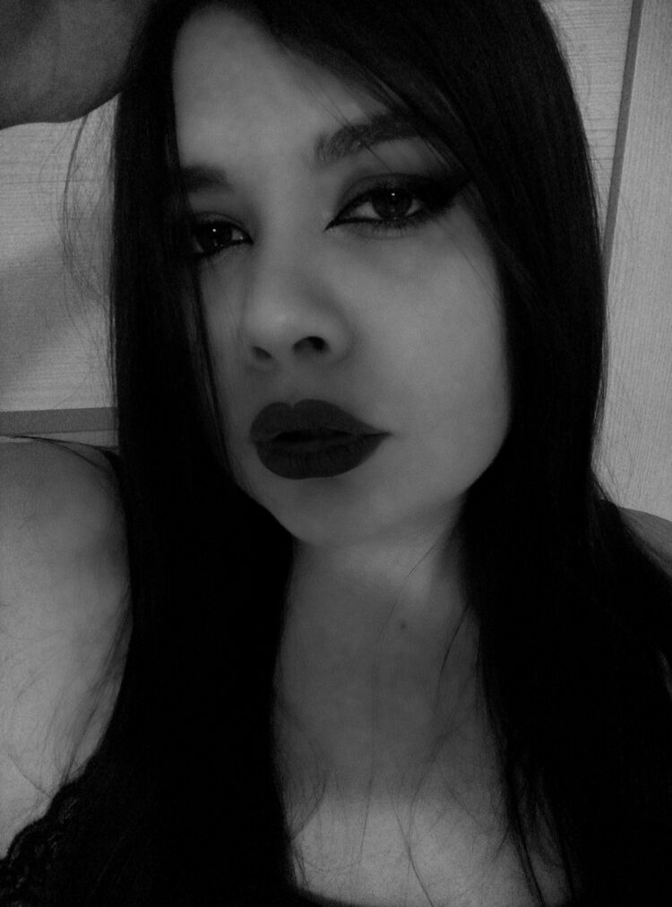  ,   Angel, 21 ,   ,   