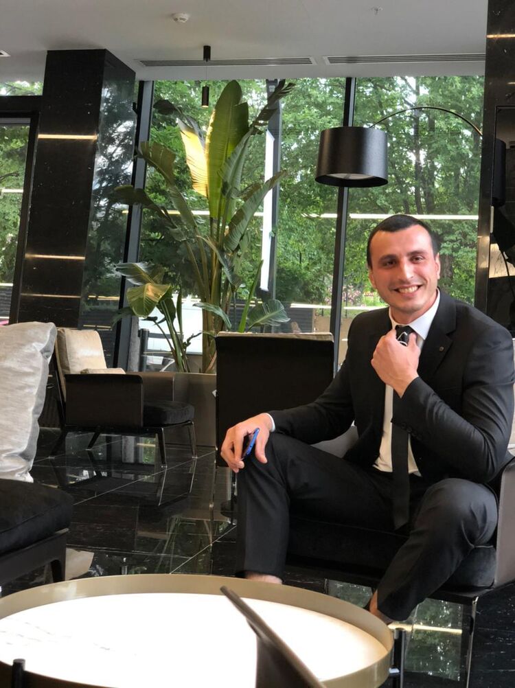  ,   Irakli, 34 ,   ,   