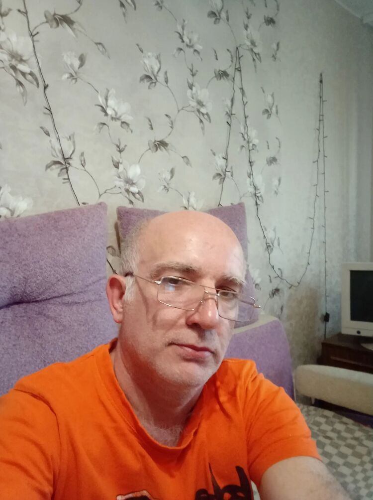  36549955  , 52 ,     