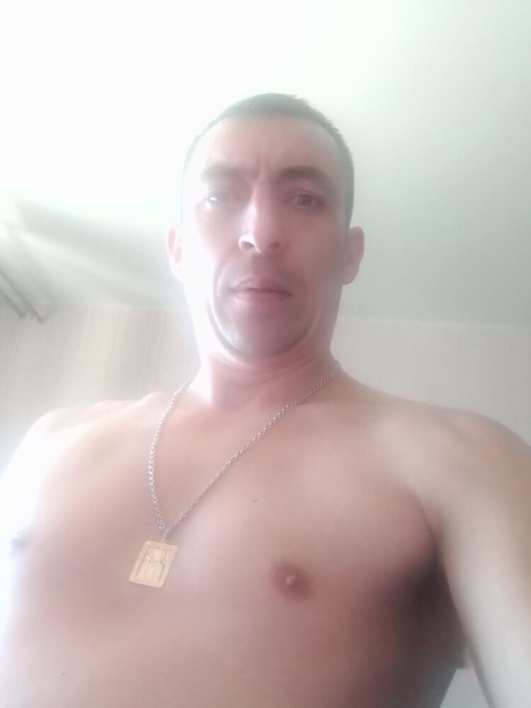  35642685  , 42 ,    