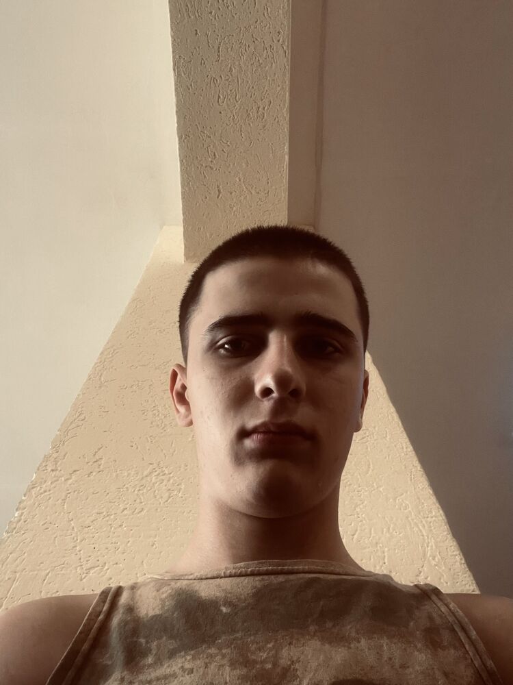  52816255  , 18 ,     