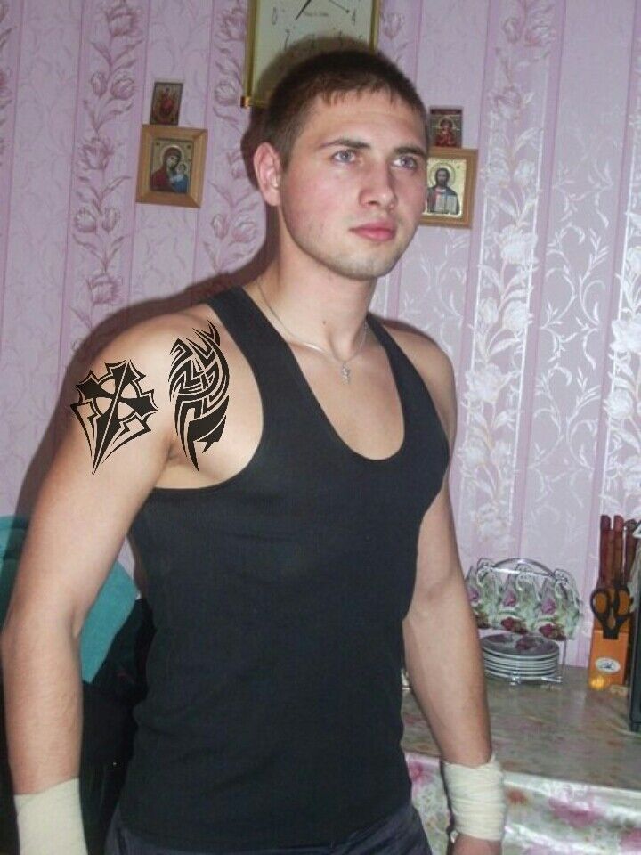  12788795  Aleks, 33 ,    