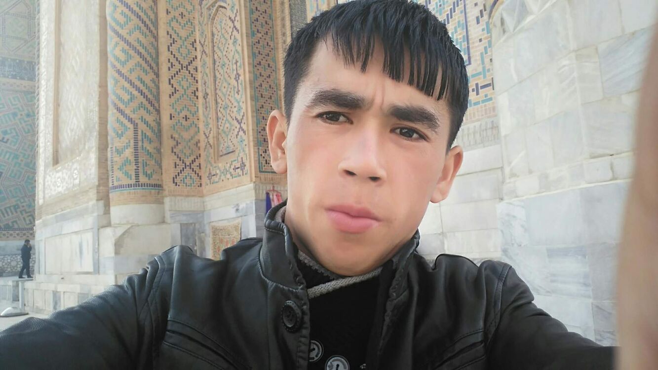  31645615  Muhriddin, 31 ,    