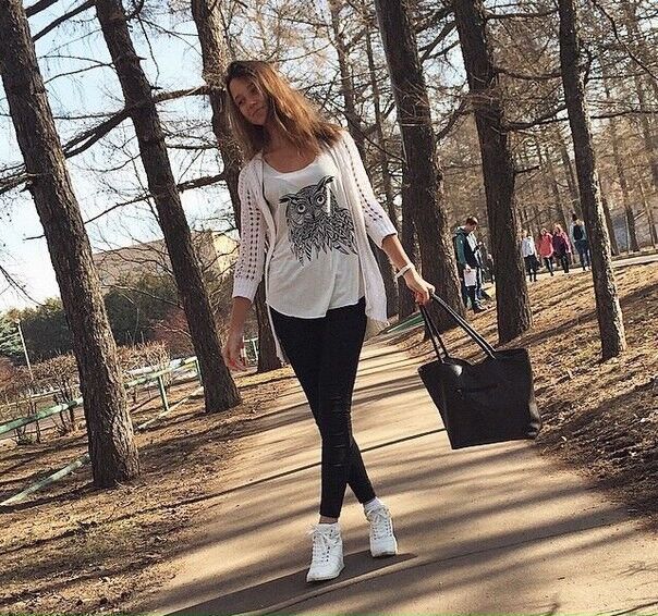  ,   Vika Love, 31 ,   