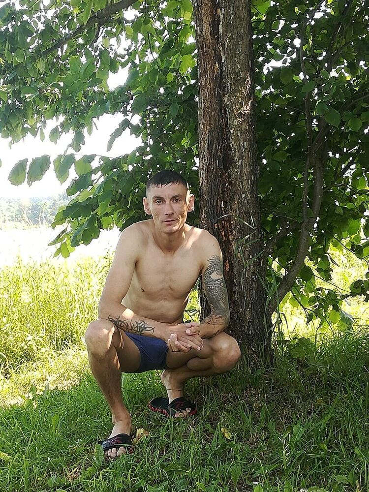  46791515  Dima, 40 ,    
