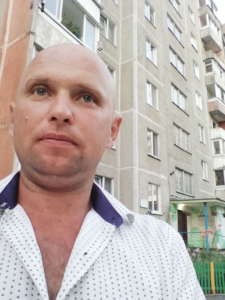  ,   Vladimir, 39 ,   ,   