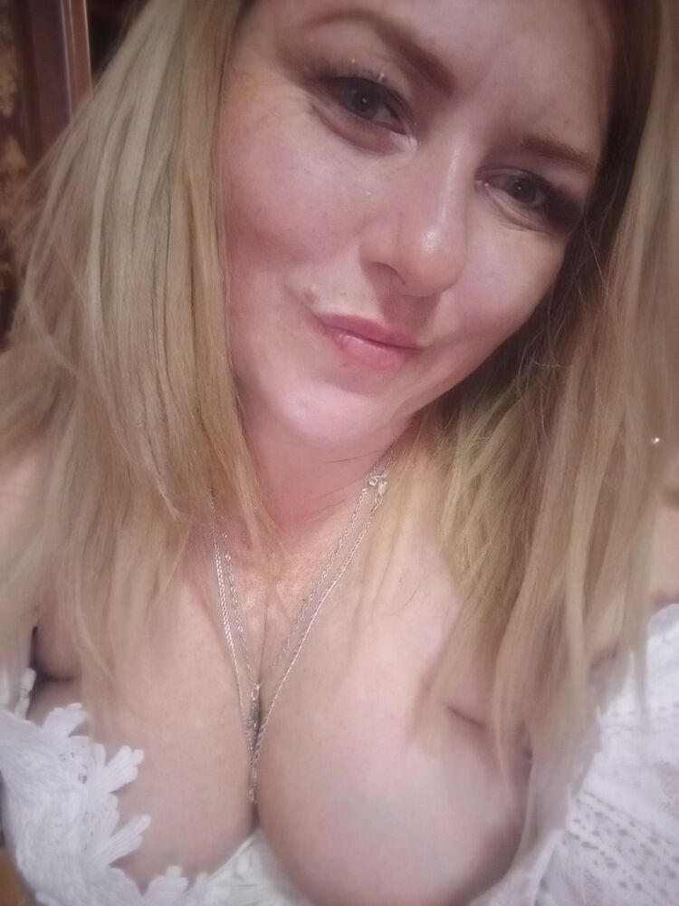  48764105  , 32 ,    