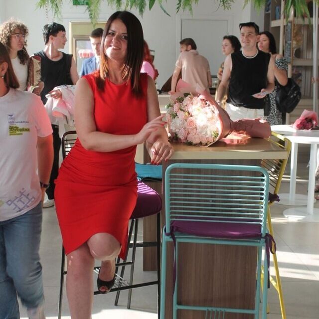  53957495  Natalya, 44 ,    