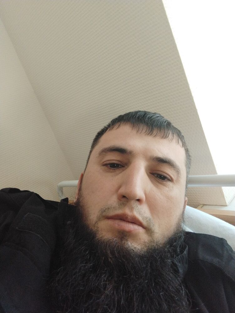  23943125  , 40 ,    -