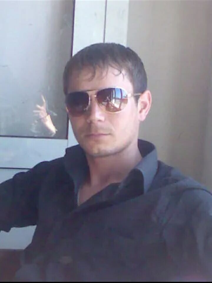  ,   Maxik, 39 ,   ,   