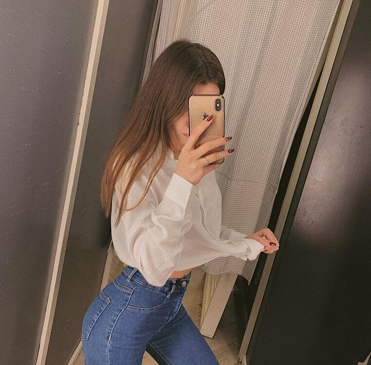  23029565  , 28 ,    