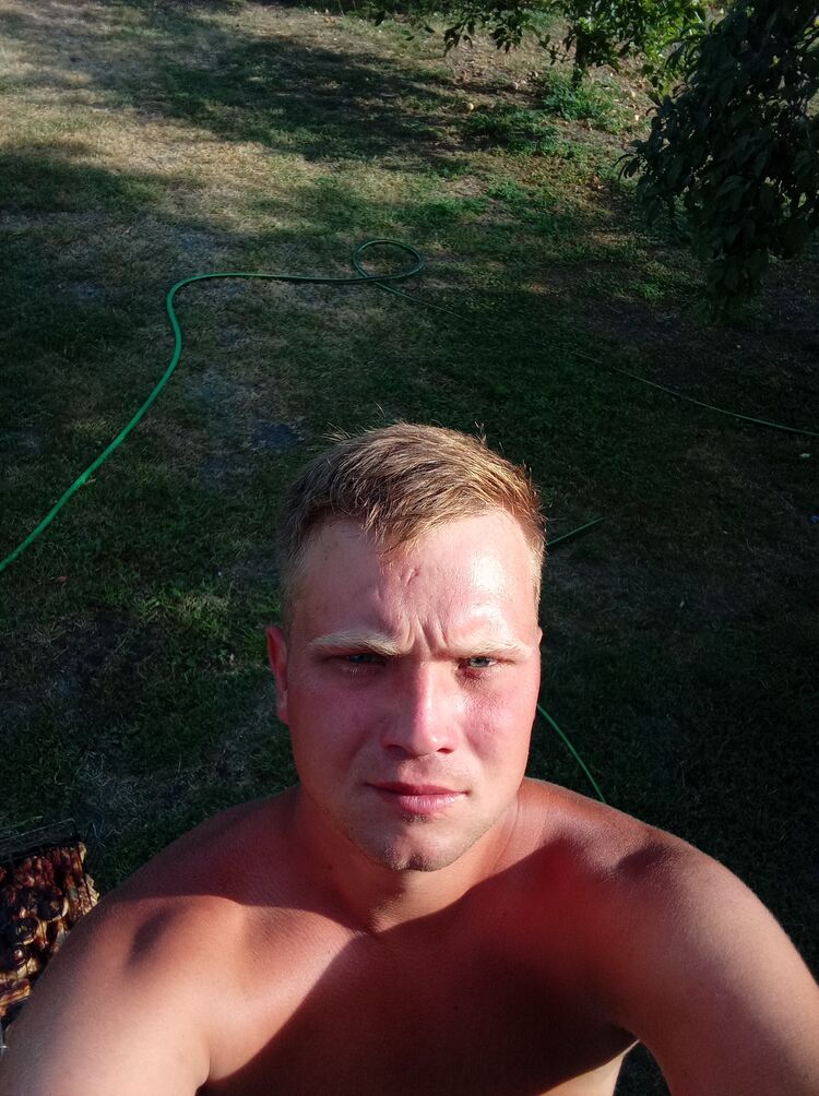  49469655  , 27 ,    