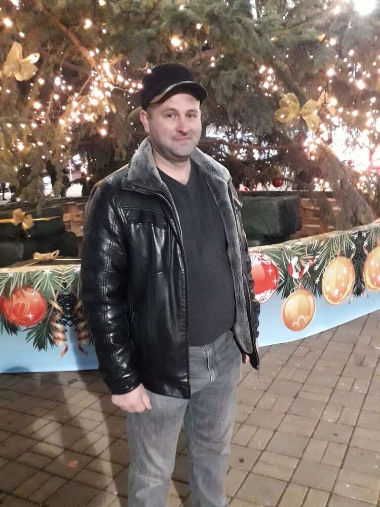  18863465  Nicolae, 37 ,    