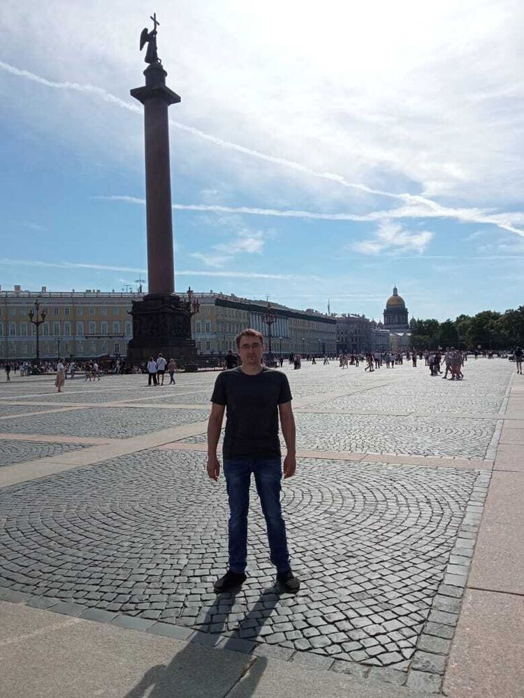  ,   Djonni, 41 ,   ,   , c 