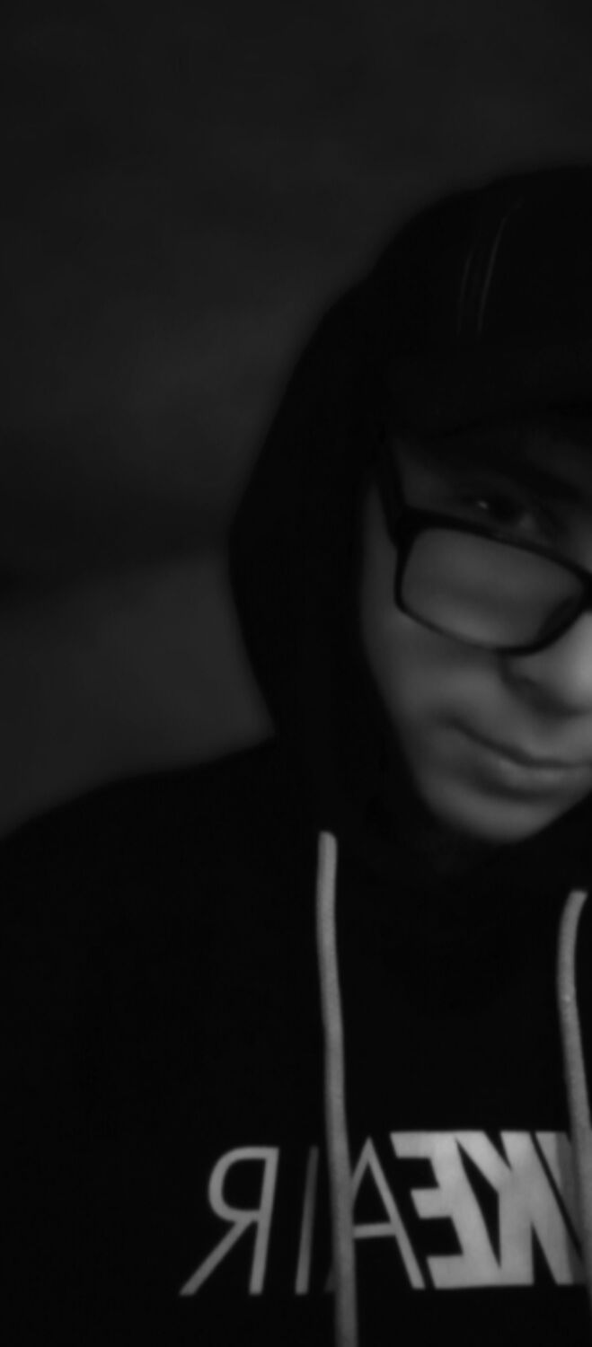  ,   Nikolay, 19 ,   ,   , c , 