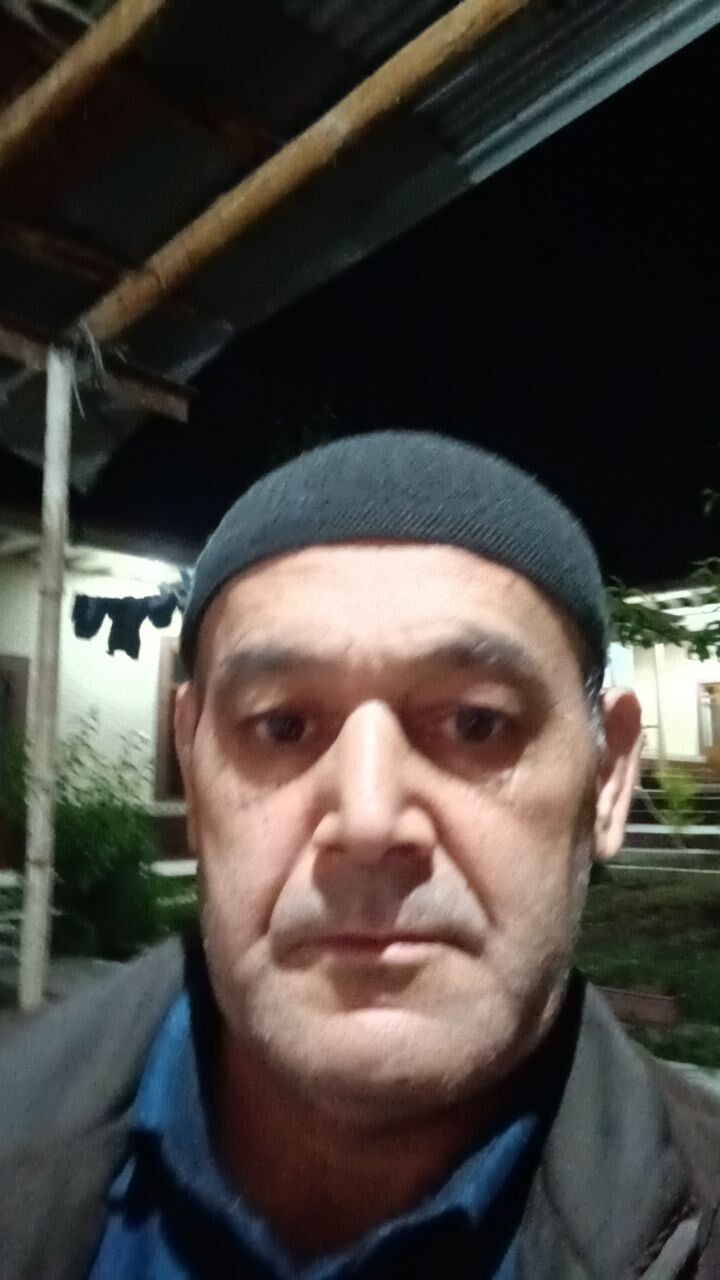  35645475  , 42 ,    