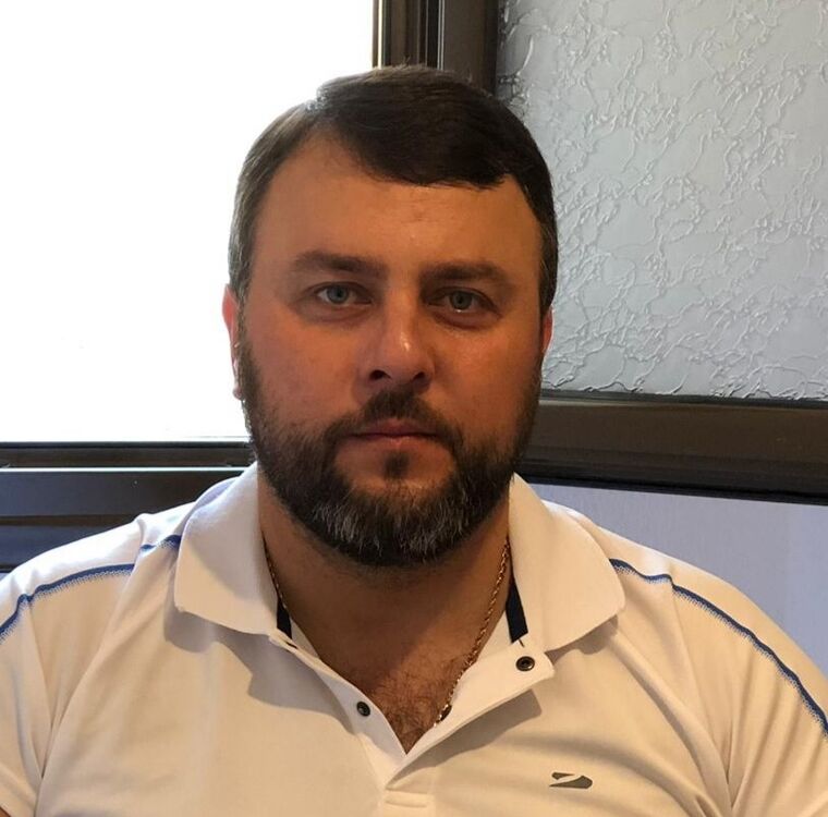 ,   Sergiu, 41 ,   ,   , c 