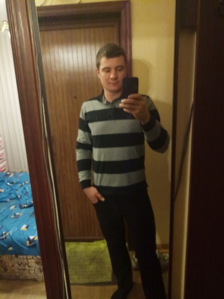  -,   Pavel, 32 ,   ,   , c 
