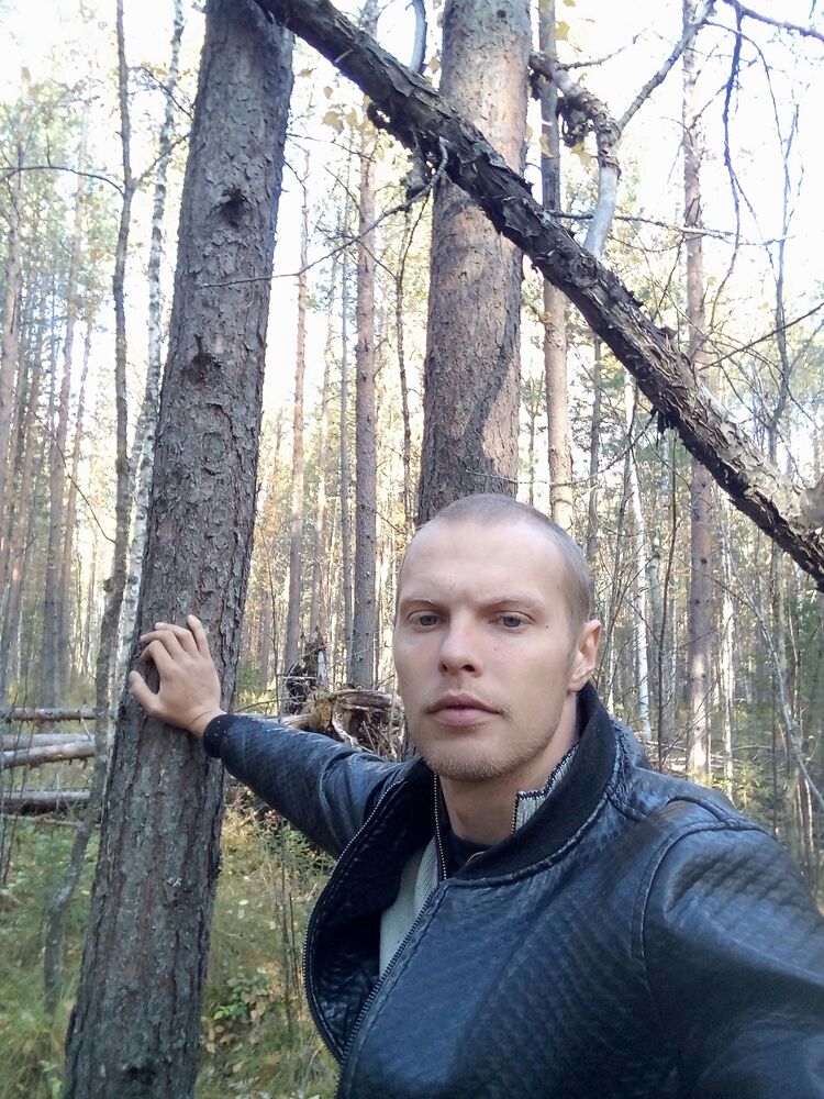  30782095  Yura, 33 ,    