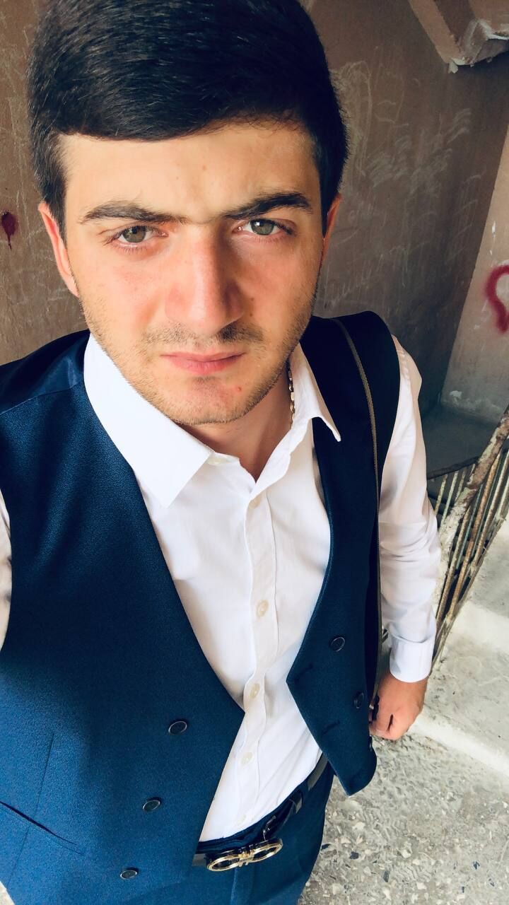  ,   Alik, 24 ,   ,   