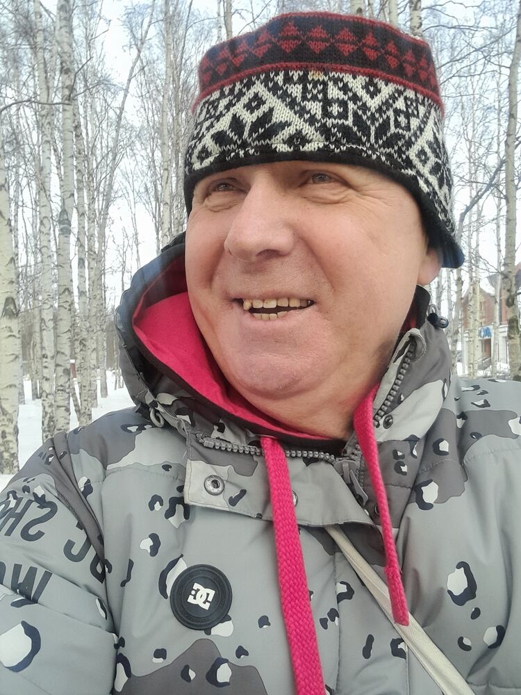  ,   Vyacheslav, 49 ,   ,   , c 